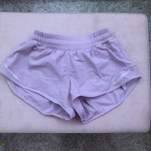 Lululemon Shorty Shorts II 2.5